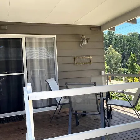 Lakeside & Mountain Retreat Goughs Bay Exterior photo