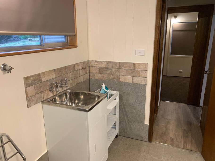 Lakeside & Mountain Retreat Holiday home *